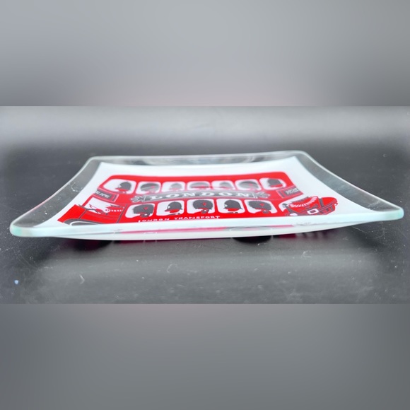 FIESTA GLASS ENGLAND London Transport Glass Ashtray Reverse Painted Trinket Dish - Picture 2 of 4